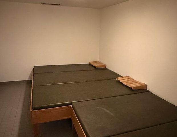 Helle 2 Zimmer Wohnung mit Balkon und Garage in Porz Urbach - Photo 1