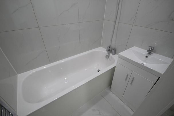 2 bedroom maisonette to rent - Photo 1