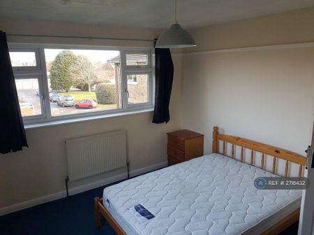 2 bedroom flat to rent - Photo 3