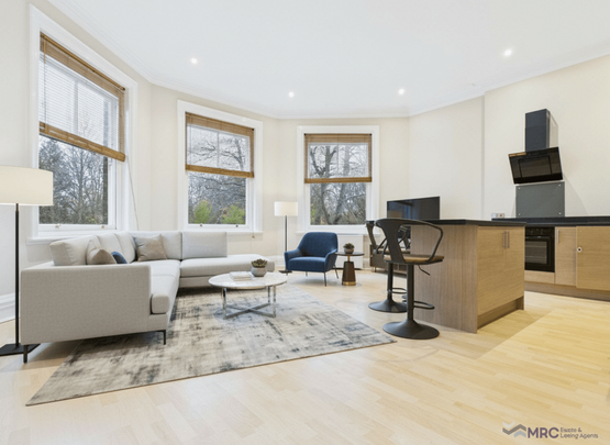 2 bedroom flat to rent - Photo 1