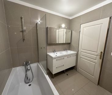 Location Appartement 5 pièces 108m² MAISONS ALFORT 94700 - Photo 4