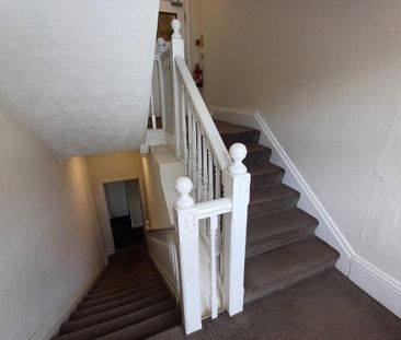 Studio to rent - Photo 6
