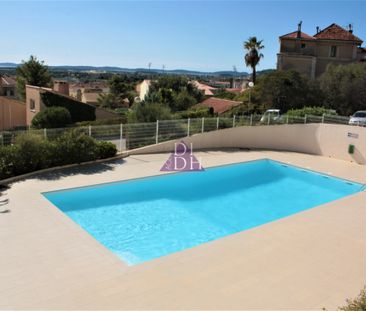 Dernier etage, vue mer. - Photo 1