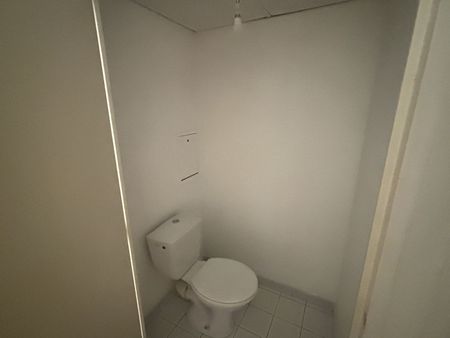 Location Appartement 1 pièce 26m² LILLE 59000 - Photo 5