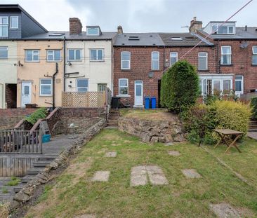 3 bedroom terraced house to rent - Photo 5