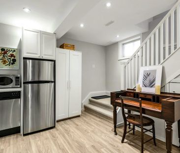 For Lease - 17 Birdsall Avenue Unit# Lower, Toronto, Ontario - Photo 1
