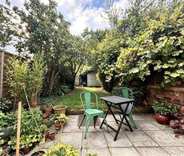 2 bedroom terraced house to rent - Photo 1
