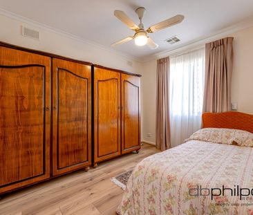 Immaculate 2 Bed Unit in a Quiet Spot - Photo 4