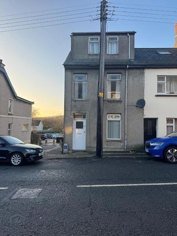43 The Roddens, BT401QL, Larne - Photo 5