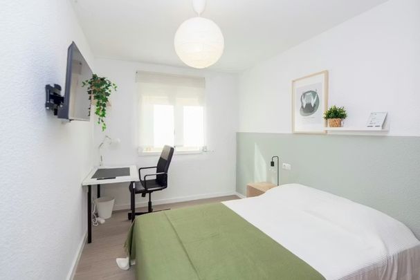 Carrer del Doctor Manuel Candela, Valencia, Valencian Community 46021 - Photo 1