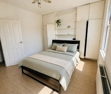 3 Bed Terraced House, Suffolk Road, EN3 - Photo 5