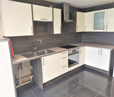 Melville Close - Photo 5