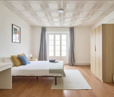 Room in a shared 6-bedroom apartment for rent in Lisbon, bills incl... - Foto 2