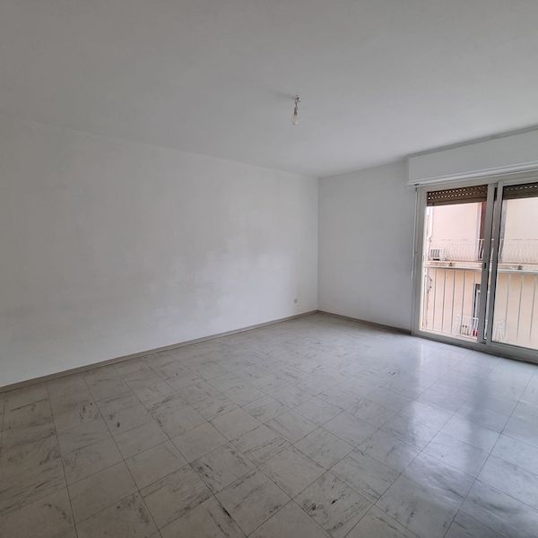 Location Appartement 2 pièces 55m² - Photo 1