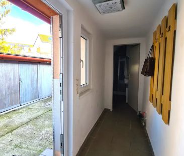 — Charmante Mietwohnung im Reihenhaus mit Garten in Moosbrunn - Foto 1