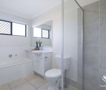 SOUGHT AFTER COMPLEX LIVING! - Photo 4