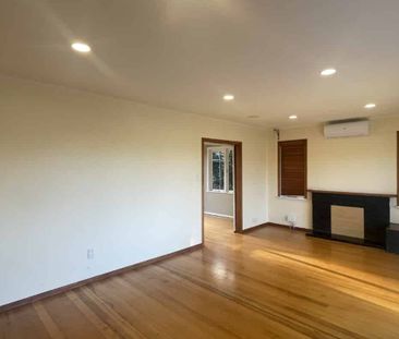 37 Ferndale road, Mount Wellington - Photo 4