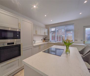 3 bed semi-detached house to rent in St. Mary's Walk, Middlesbrough... - Photo 6