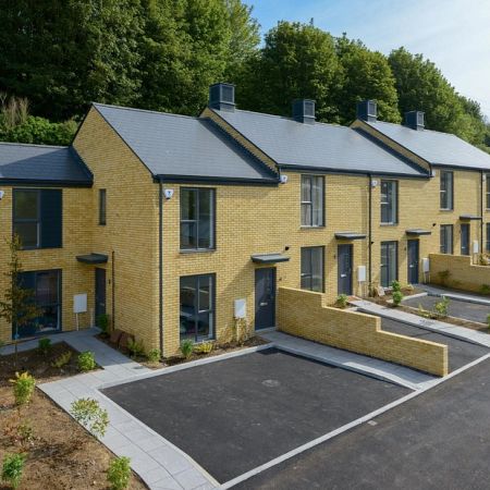 Rosewood Heights, Coombe Valley Road, Dover, CT17 0FJ, Kent - Photo 3