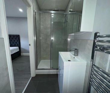 Studio Flat, Randlesdown Road, SE6 - Photo 2