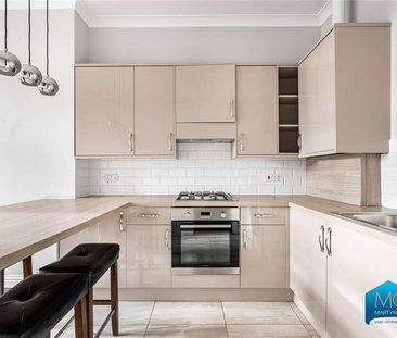 Crouch End Hill, Crouch End, London, N8 - Photo 1