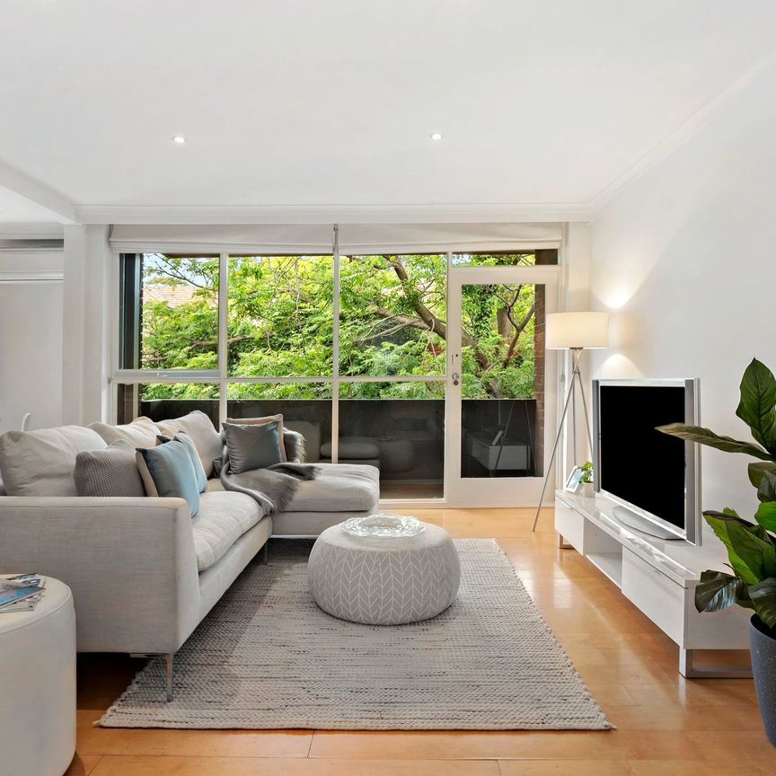 Thinking of selling? Contact our agent - Photo 1