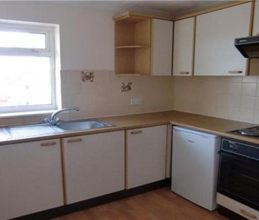 1 bedroom retirement property to rent - Photo 5