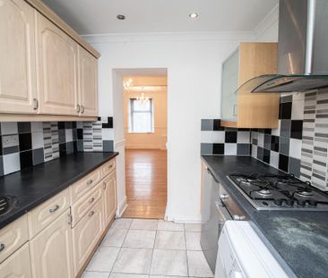 2 bedroom end of terrace house to rent - Photo 1