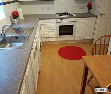 3 bed Flat in 200 Mile End Road , London, E1 4LD - Photo 5