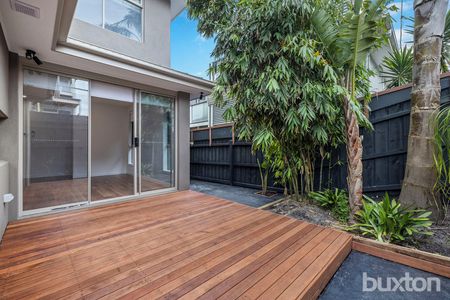 Designer Style with Every Indulgence - Metres from Parkdale Beach! - Photo 2