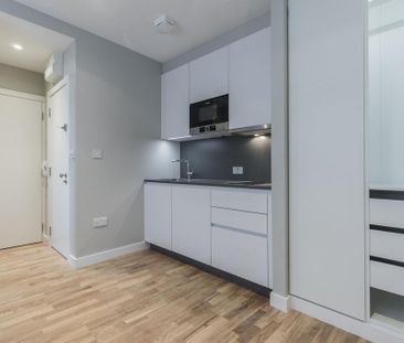 Studio to rent - Photo 5