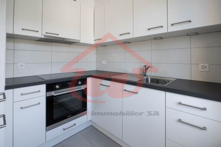 Appartement entièrement rénové de 3.5 pièces à Delémont - Photo 2