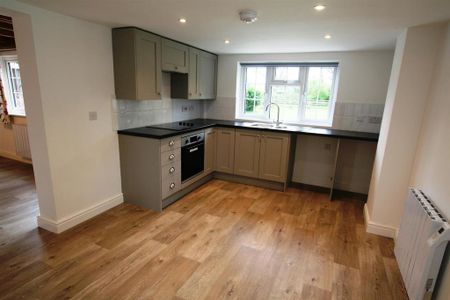 2 bedroom house to rent - Photo 3