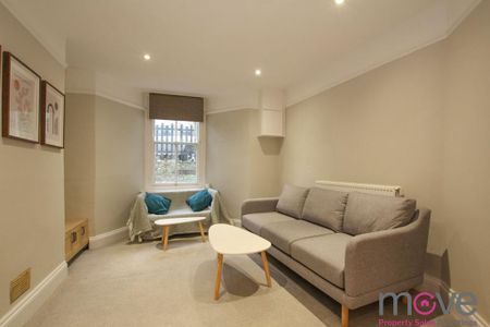 4 bedroom semi-detached house to rent - Photo 2