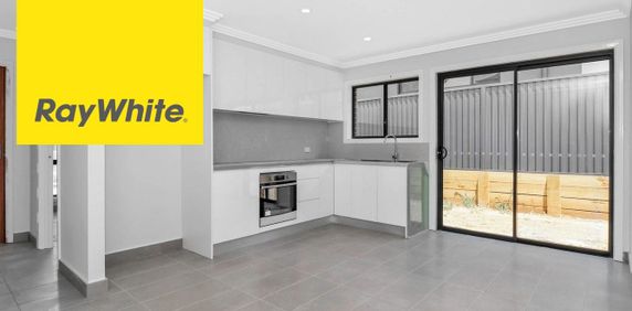 2 BEDROOM GRANNY FLAT WITH STREET FRONTAGE - Photo 2