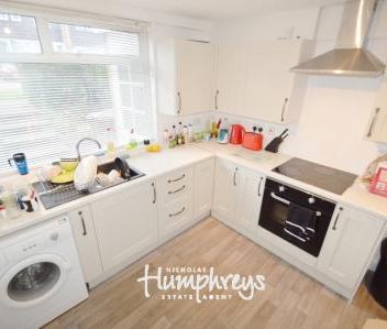 Aldykes, Hatfield, AL10 - Photo 5