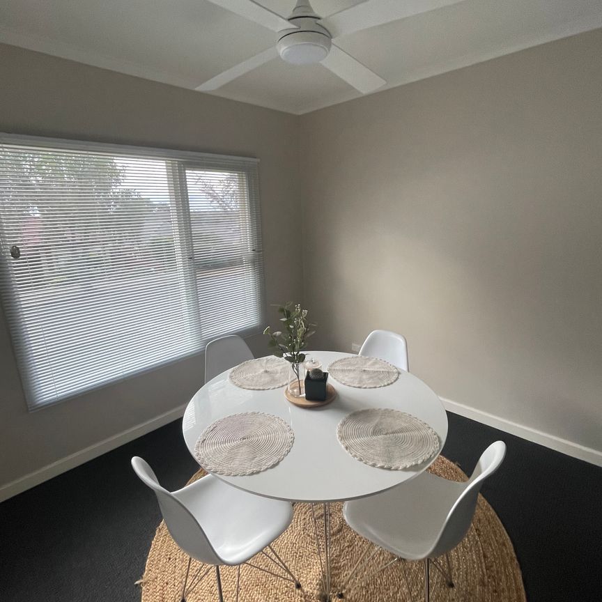 Athelstone - Photo 1