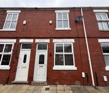 2 bedroom terraced house to rent - Photo 3
