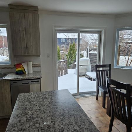 MAISON À LOUER - DISPONIBLE MAINTENANT - Photo 3