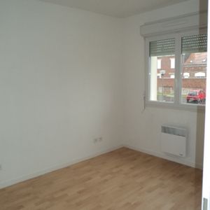 Location Appartement 2 pièces 42m² - Photo 2