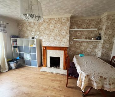 3 Bed End Terrace, Weymouth Road, BS3 - Photo 1