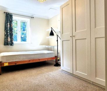 2 bedroom flat to rent - Photo 6