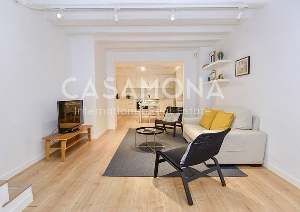 Modern 1 Double Bedroom Apartment in Barceloneta with all Bills Included