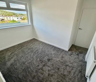 19 Princes Avenue, Newtownabbey, BT37 0BX - Photo 3