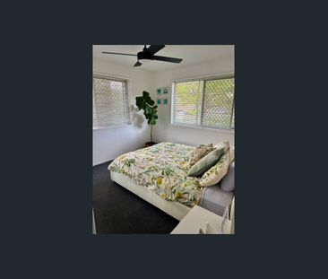 Comfortable Family Living in the heart of Nathan - Photo 3