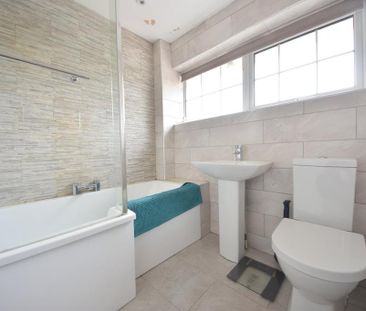 3 bedroom end of terrace house to rent - Photo 5