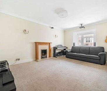 Blenheim Road, Caversham, Reading, RG4 - Photo 1