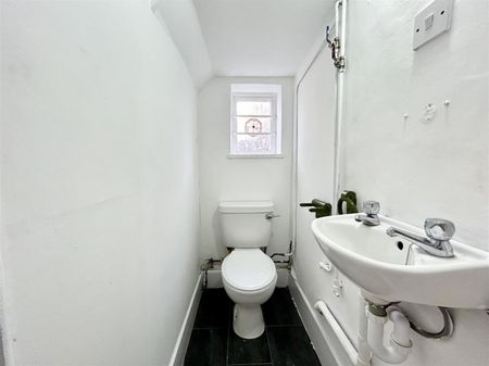 1 Bedroom Room To Let - Photo 4