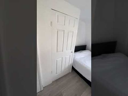 1 Bed Flat, Montpelier Road, BN1 - Photo 2