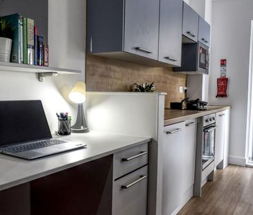 Studio to rent - Photo 4